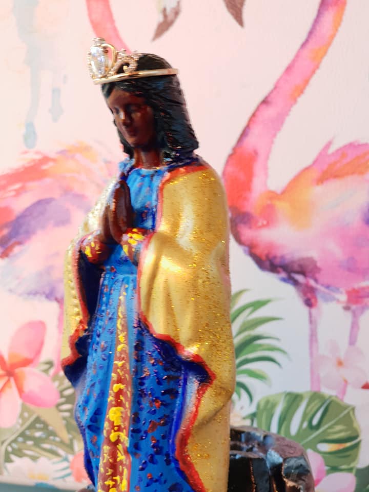 Petite statue de la petite sainte Sara